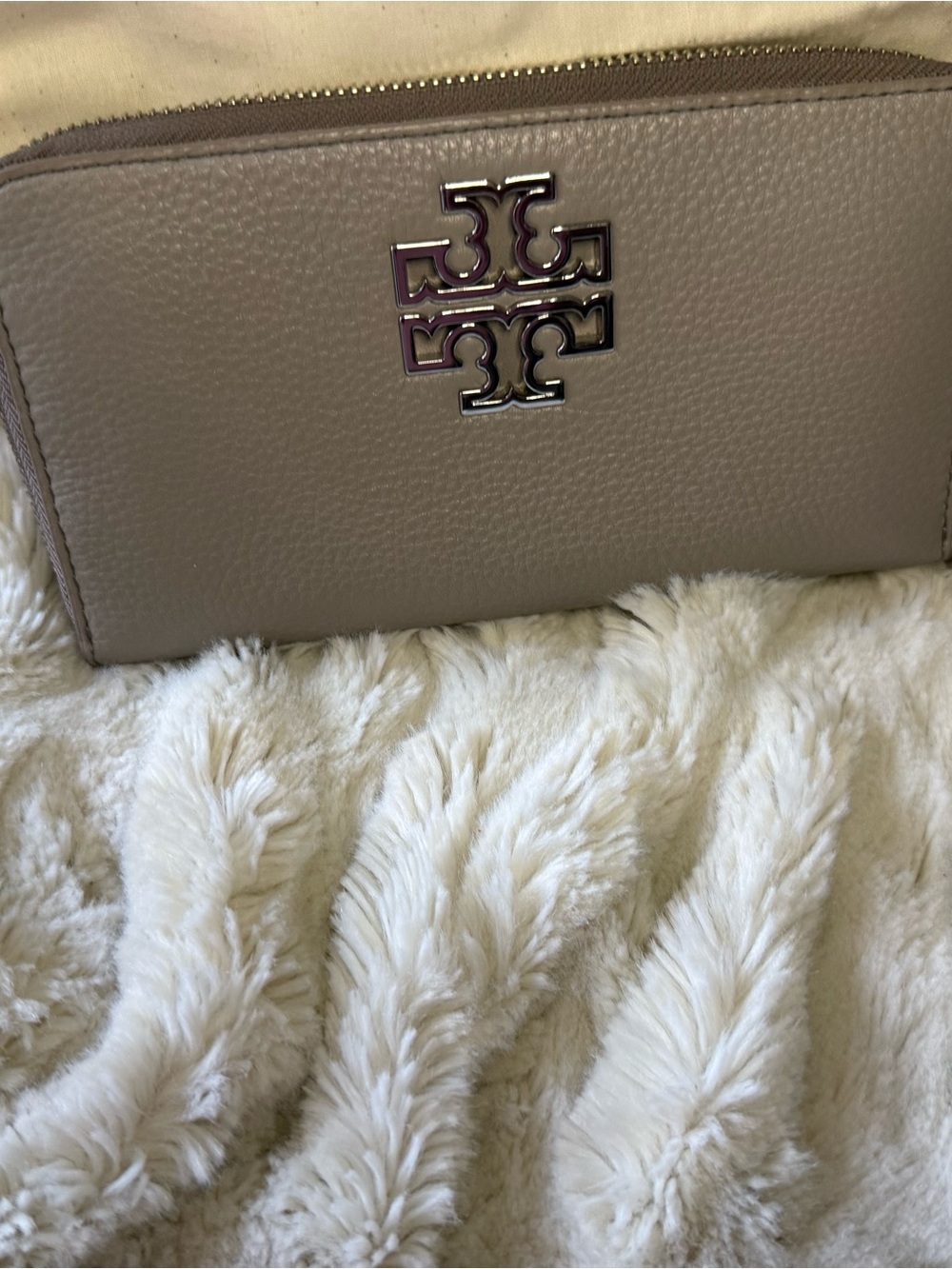 Tory Burch Pebbled Leather Zip Wallet